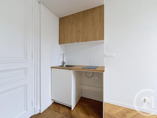 Studio location à Corbeil-Essonnes, Essonne