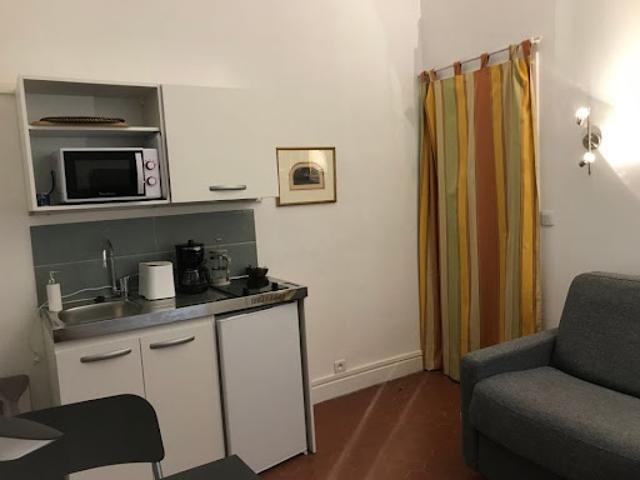 Studio location à Avignon