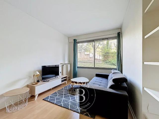 Studio location à Versailles, La Celle-saint-cloud