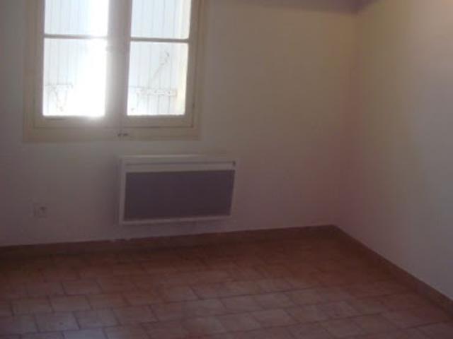 Studio location à Mas de Guinot, Arles