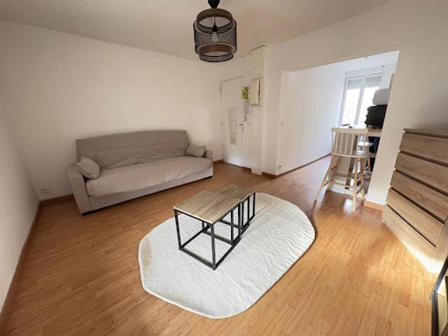 Studio location à Saint-Quentin, Saint-quentin