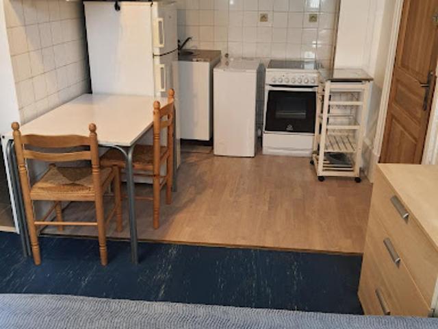 Studio location à Valence