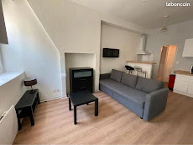 Studio location à Bordeaux, Victoire