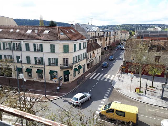Studio location à Saint-Germain-en-Laye, Croissy-sur-seine