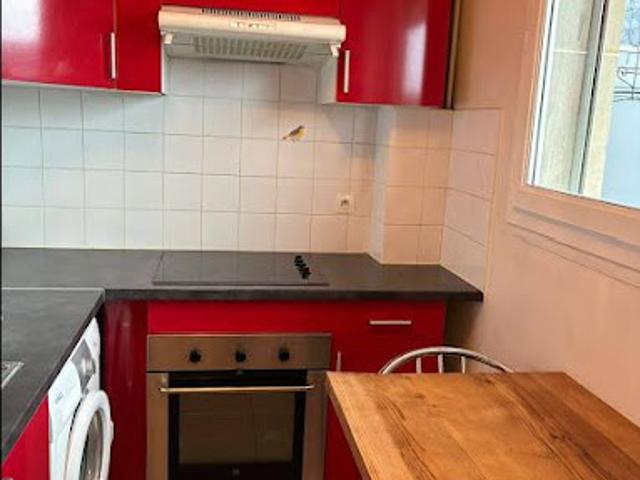 Studio location à France métropolitaine, Clichy