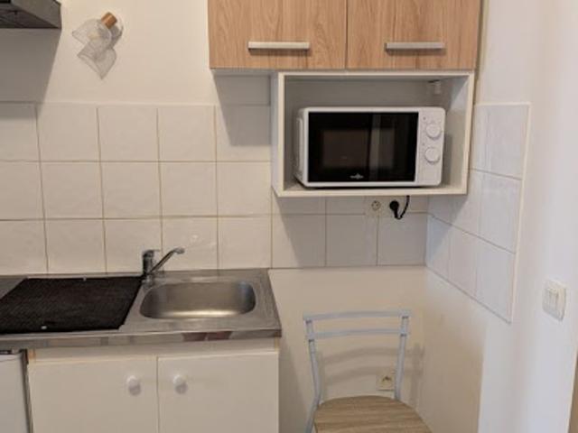 Studio location à Béziers, Servian