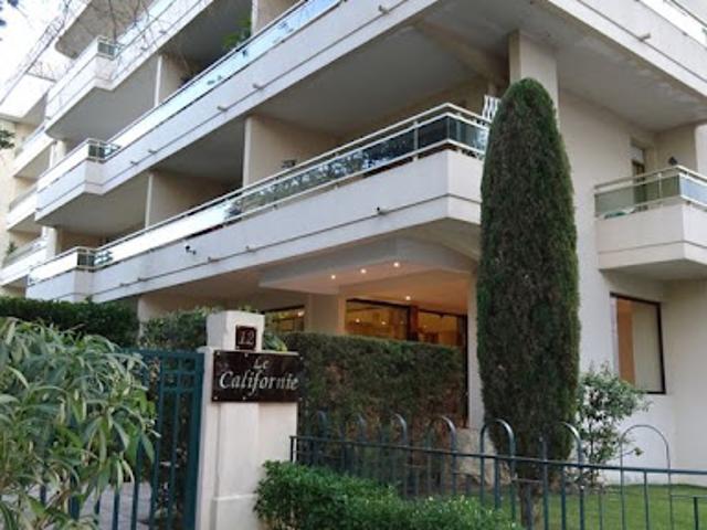 Studio location à Grasse, Cannes