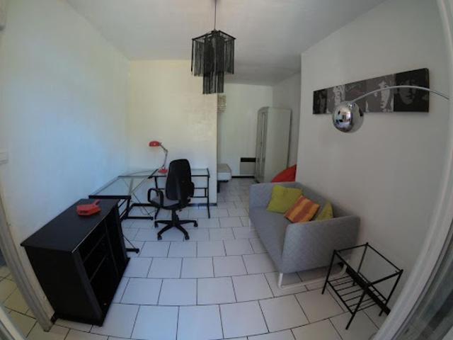 Studio location à Marseille