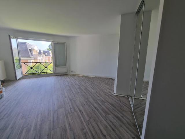 Studio location à Saint-Germain-en-Laye, Croissy-sur-seine