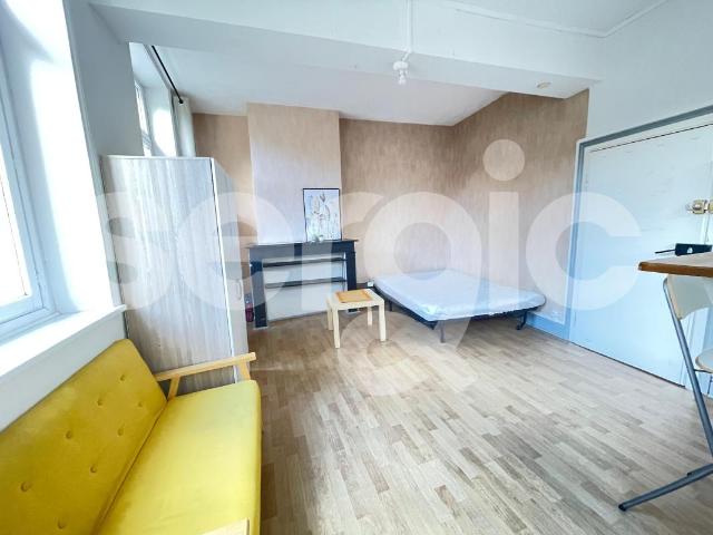 Studio location à Arras