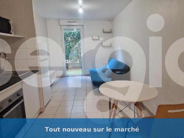 Studio location à Les Essarts, Cergy