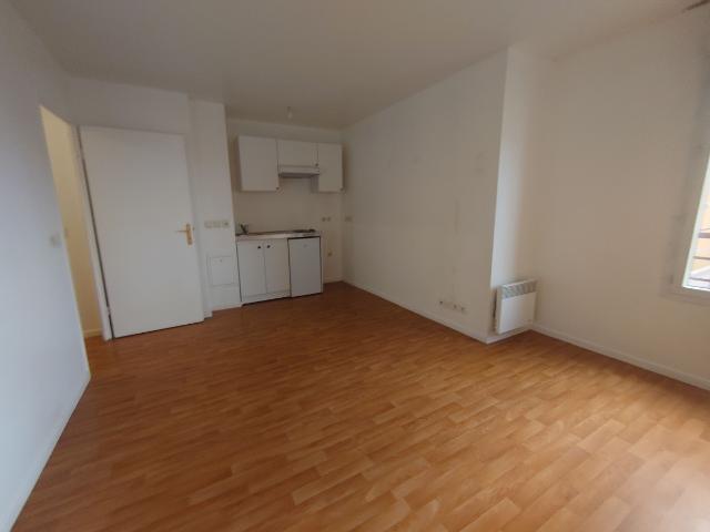 Studio location à Résidence Jeunes Travailleurs Foyer Coallia, Vigneux-sur-Seine