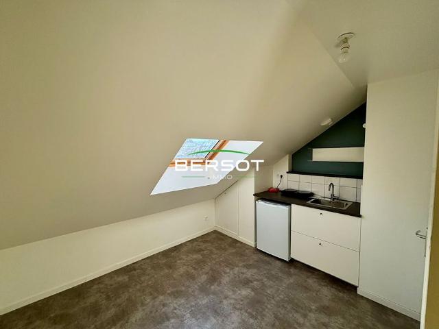Studio location à Besançon