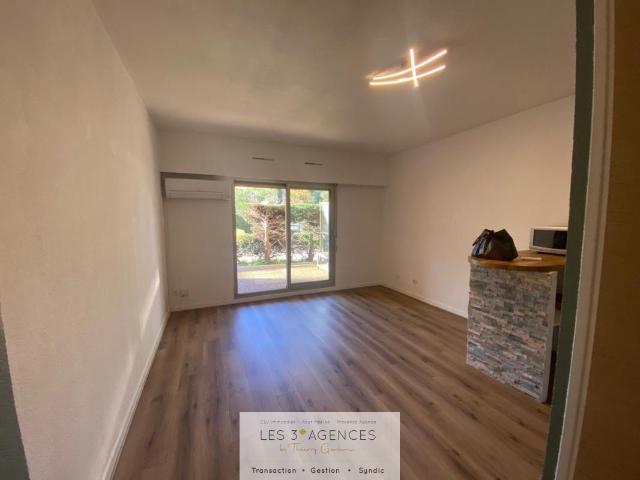 Studio location à Arrondissement de Draguignan, Cavalaire-sur-mer