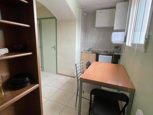 Studio location à Fareyres, Decazeville