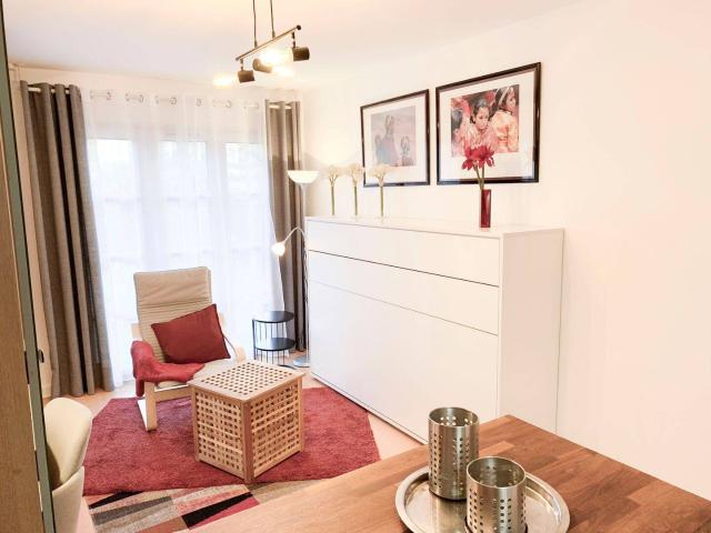 Studio location à Verrières-le-Buisson, Essonne