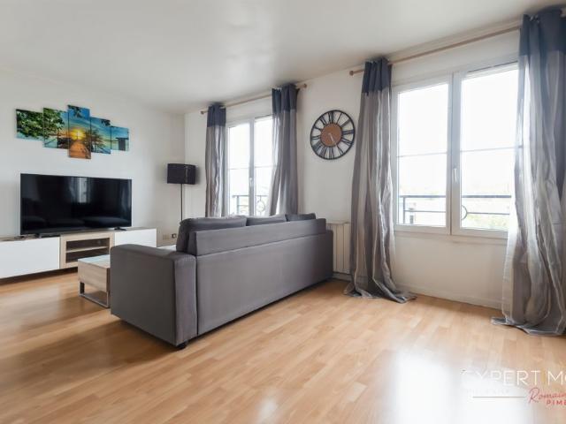 Studio location à Versailles, Montigny-le-bretonneux