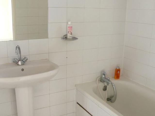 Studio location à Nîmes