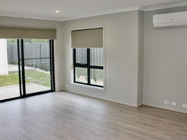 Townhouse for rent in Camerons Creek, Victoria