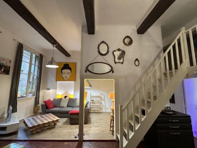 Appartement location à Aix-en-Provence, Aix-en-provence