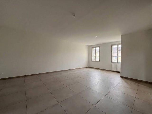 Appartement location à Le Pré aux Bouvreuils, Jassans-Riottier