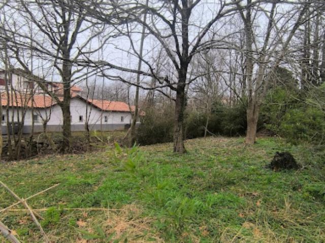 Terrain location à Bayonne, Saint-pée-sur-nivelle