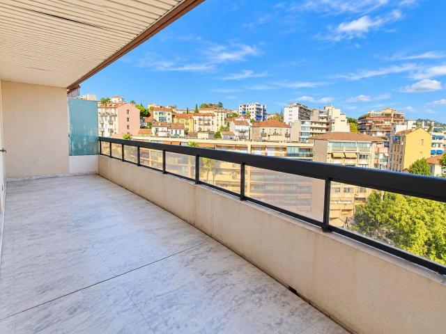 Appartement location à Hautes Vallergues, Cannes