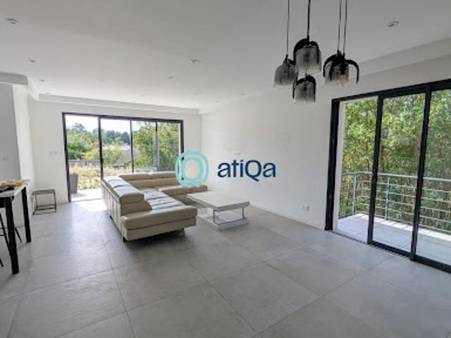 Villa location à Montagnat, Ain