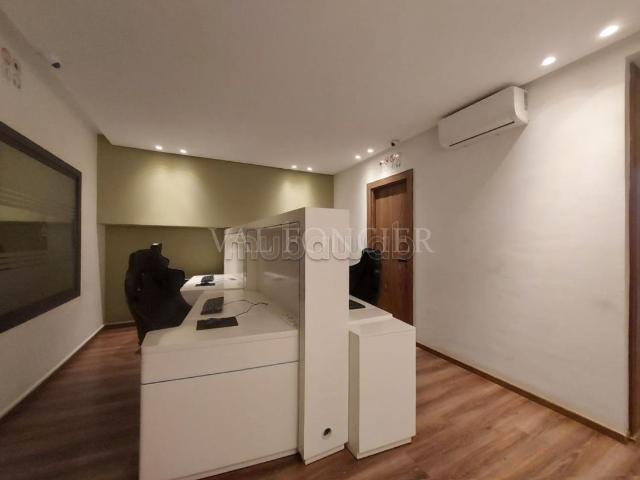 Bureau location à Anfa, Gharb-Chrarda-Beni Hssen