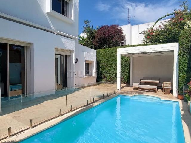 Villa location à Anfa, Gharb-Chrarda-Beni Hssen