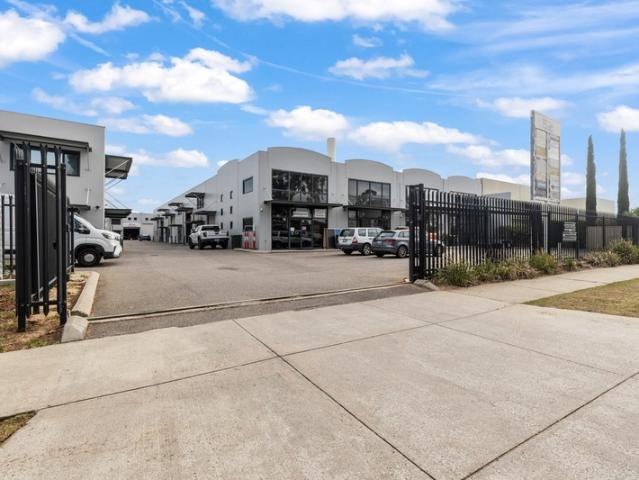 Warehouse for sale in Cannington, Western Australia