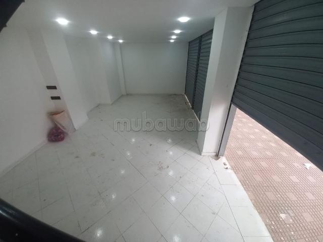 Local commercial location à Anfa, Gharb-Chrarda-Beni Hssen