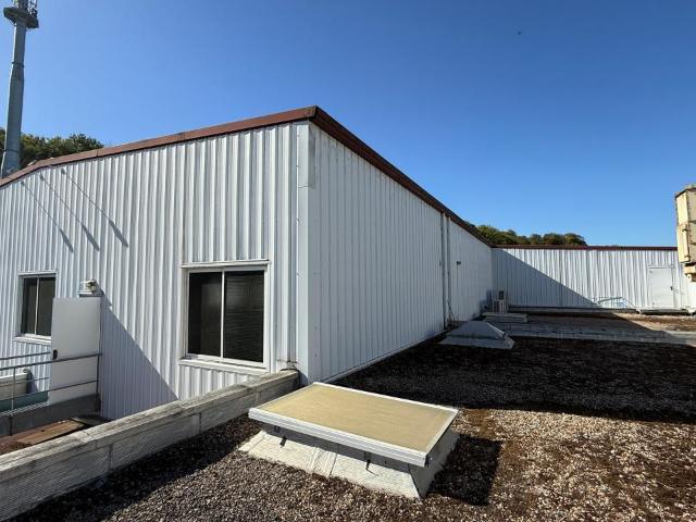 Local Commercial vente à Aulnay-sur-Mauldre, Yvelines