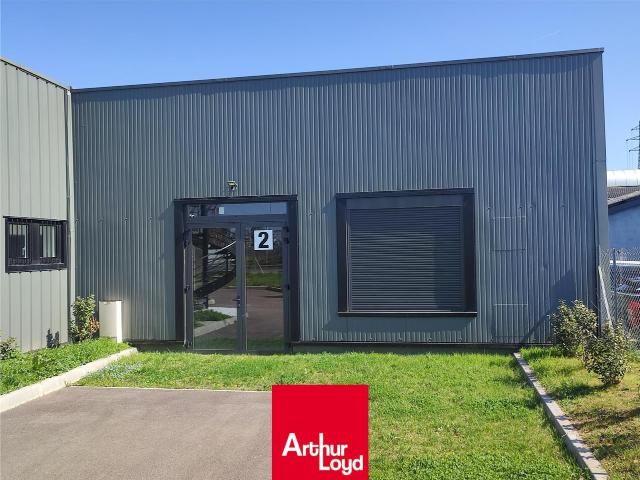 Local Commercial vente à Villefranche-sur-Saône, Rhône