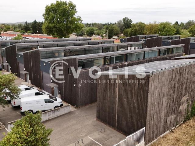 Local Commercial location à Quartier Ouest, Avignon