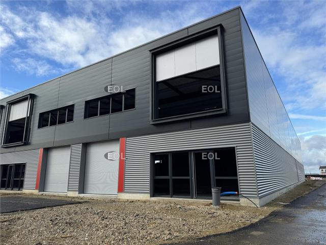 Local Commercial location à Palaiseau, Avrainville
