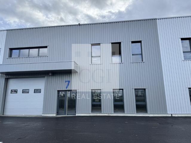 Local Commercial location à La Tour-du-Pin, Bourgoin-jallieu
