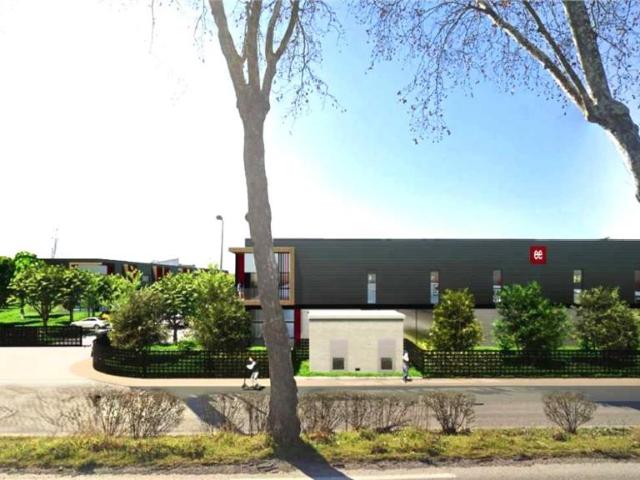 Local Commercial location à Toulouse, Fenouillet