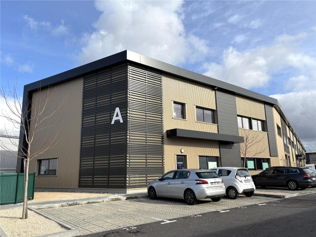 Local Commercial location à Toulouse, Launaguet