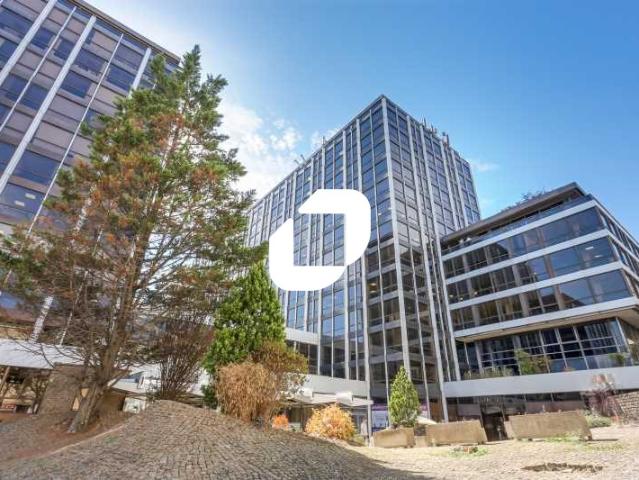 Local Commercial location à Nanterre, Saint-cloud