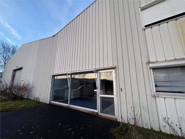 Local Commercial location à Nantes, Saint-herblain