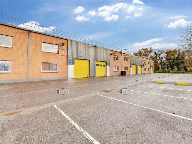 Local Commercial location à Pontoise, Saint-ouen-l'aumône
