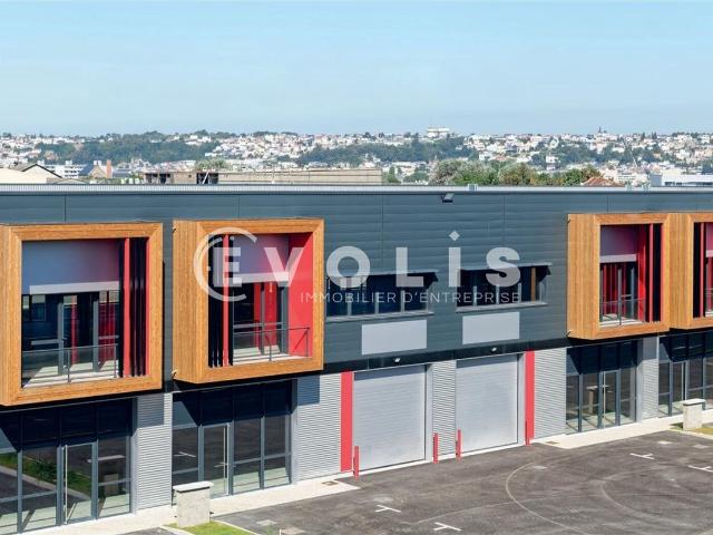 Local Commercial location à Lille, Seclin
