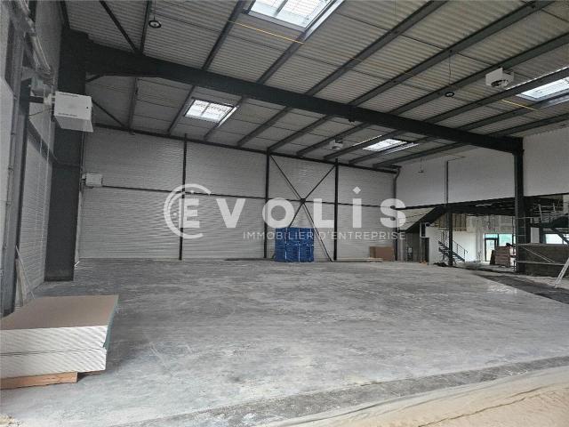 Local Commercial vente à Palaiseau, Villebon-sur-yvette