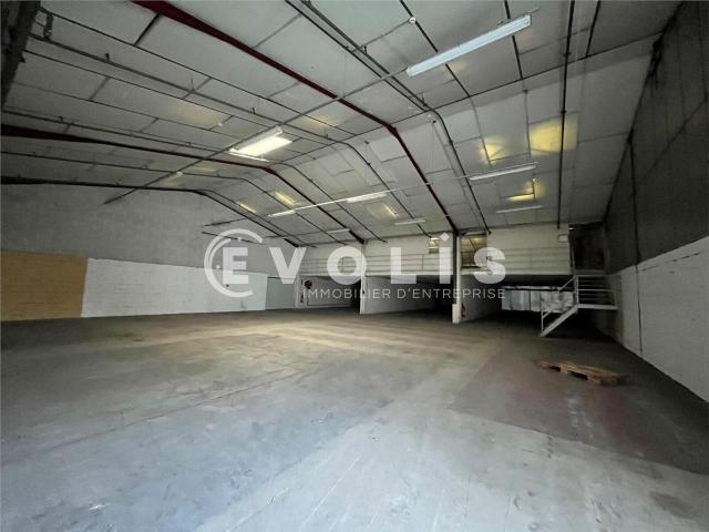 Local Commercial location à Bordeaux, Villenave-d'ornon