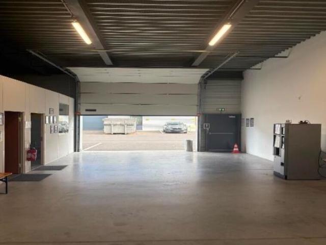Local Commercial location à Nanterre, Villeneuve-la-garenne