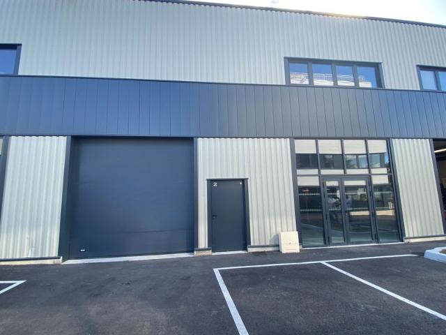 Local Commercial vente à Bordeaux, Artigues-près-bordeaux