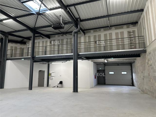 Local Commercial vente à Marseille, Aubagne