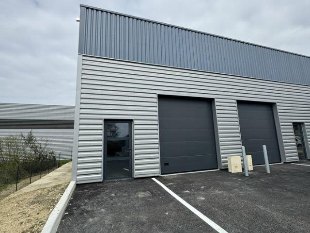 Local Commercial vente à Bordeaux, Bassens
