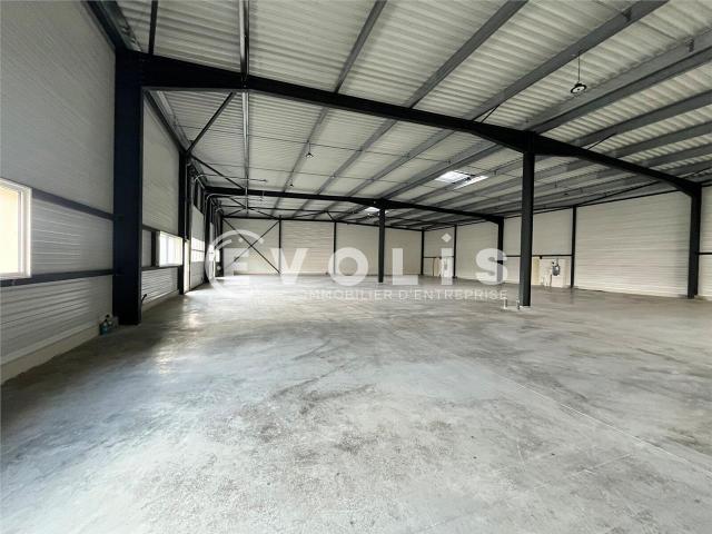 Local Commercial location à Bordeaux, Blanquefort